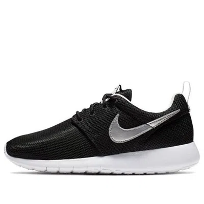 Nike (gs)  Roshe One 'black Metallic Silver'