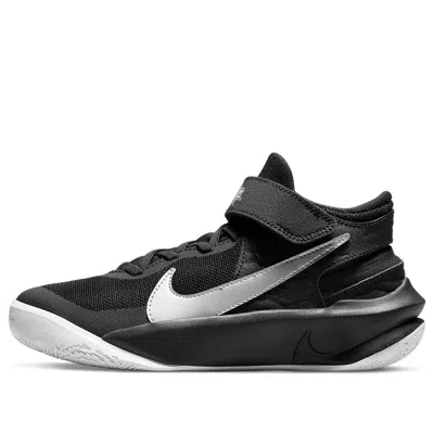 Nike (gs)  Team Hustle D10 Flyease 'black Metallic Silver'