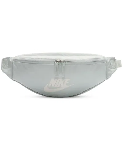 Nike Heritage Waistpack 3l In Silver/silver