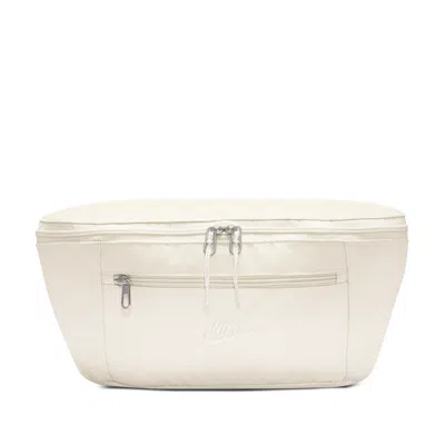 Nike Heritage Waistpack (8l) In Gray