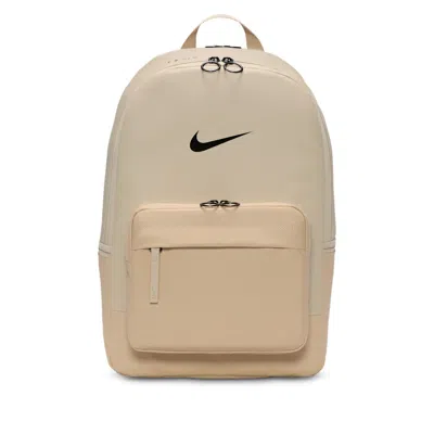 Nike Heritage Winterized Eugene Backpack (23l) (brown)