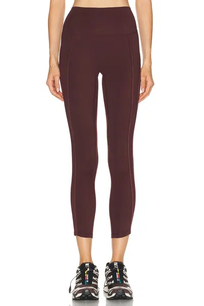 Nike High Waisted 7/8 Legging In Burgundy