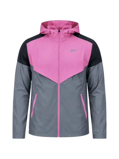 Nike Impossibly Light Windrunner Jacket In Multi