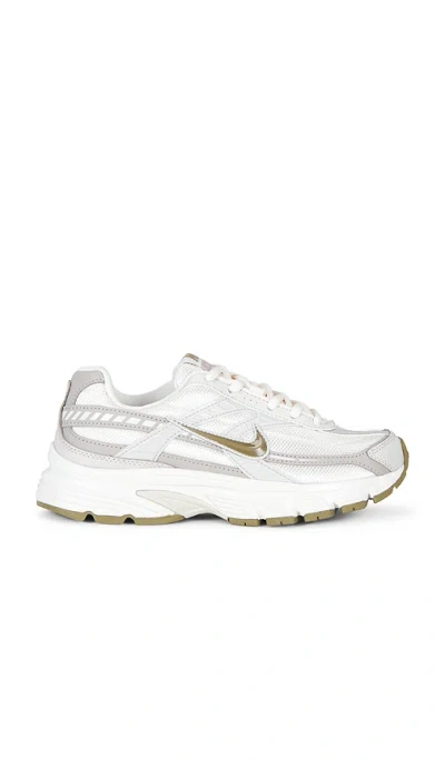 Nike Initiator Sneaker In White