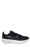 Nike Interact Run Running Sneaker In Navy/platinum/gridiron
