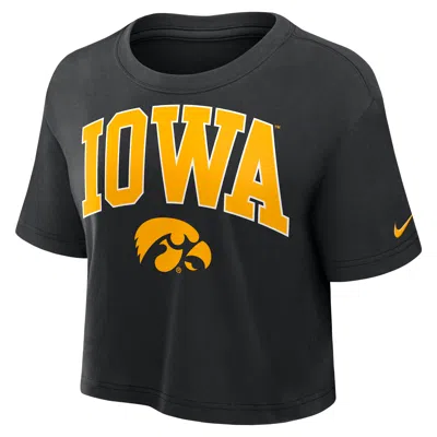 Nike Iowa Athletic Prep Arch  Women's Dri-fit College Cropped T-shirt