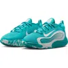 Nike Isofly Basketball Shoe