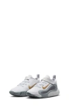 Nike Isofly Basketball Shoe In White/cool Grey/grey