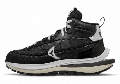 Pre-owned Nike Jean-paul Gaultier × Sacai ×  Vapor Waffle 2colors Dh9186-001,200 Men's Size In Dh9186-001(black）