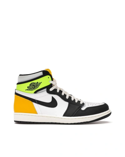 Nike Jordan 1 Retro High Black Volt In Yellow