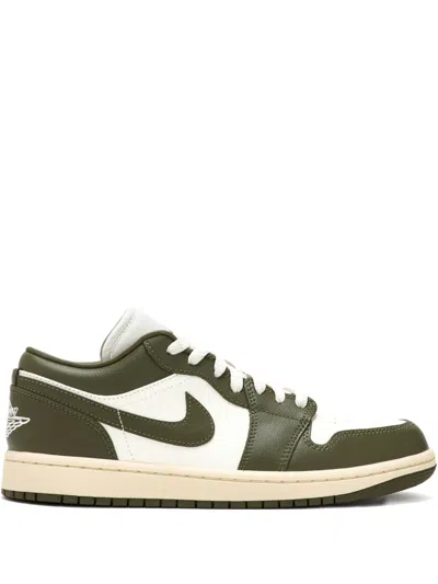 Nike Jordan Air 1 Low Sneakers