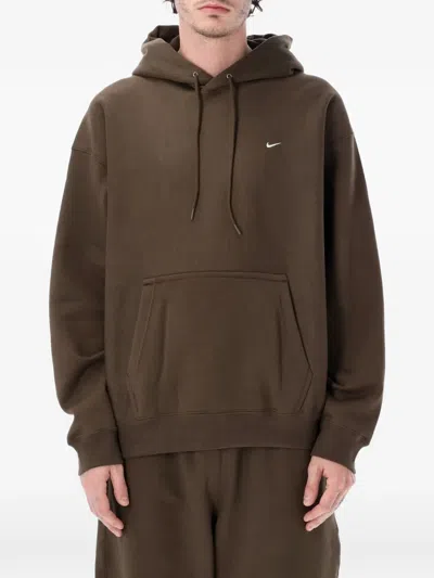 Nike Solo Swoosh Heavyweight Hoodie In Brown