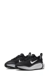 Nike Kidfinity Sneaker