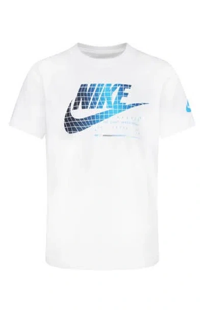 Nike Kids' Club Seasonal Graphic T-shirt In White