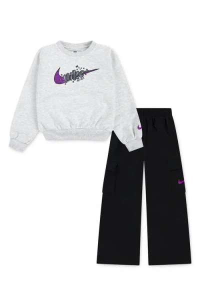NIKE NIKE KIDS' ESSENTIALS SWEATSHIRT & CARGO PANTS SET