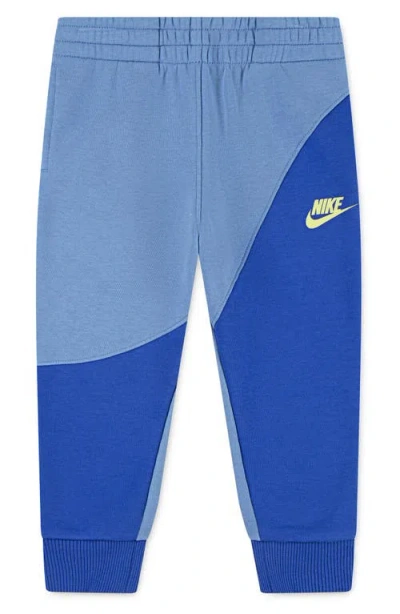 Nike Kids' On The Move Joggers In Game Royal