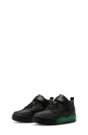 Nike Kids' Spizike Low Sneaker
