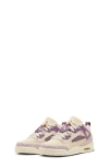 Nike Kids' Spizike Low Sneaker
