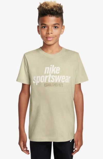 Nike Kids' Sportswear Club Graphic T-shirt In Light Khaki