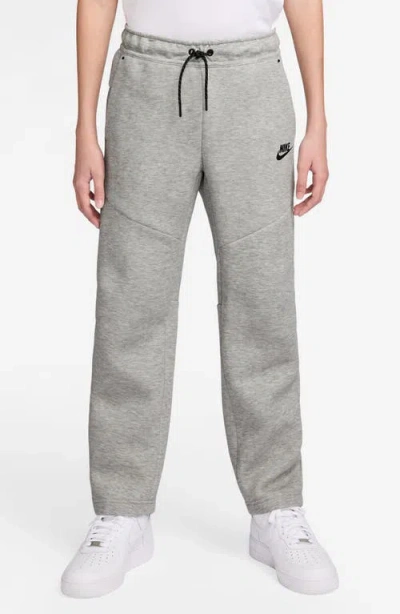 NIKE NIKE KIDS' SPORTSWEAR TECH FLEECE SWEATPANTS