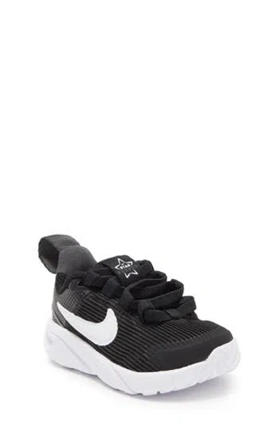 Nike Kids' Star Runner 4 Sneaker In Black/white/anthracite