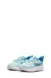 Nike Kids' Star Runner 4 Sneaker In Glacier Blue/denim/blue