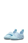 Nike Kidfinity Sneaker In Glacier Blue/blue Ice