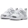 Nike Kids' V5 Rnr Sneaker