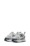 Nike Kids' Vomero 5 Sneaker In Silver