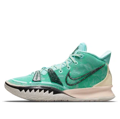 Nike Kyrie 7 'copa'
