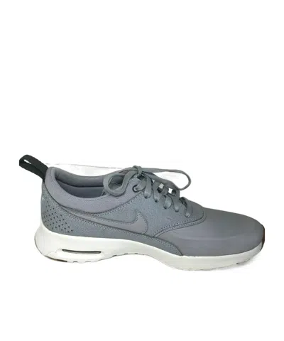 Nike Laced Sneakers In Gray