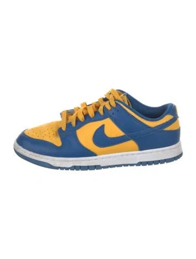 Pre-owned Nike Leather Printed Athletic Sneakers In Yellow
