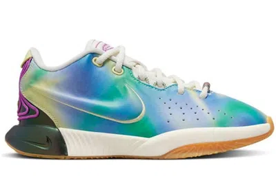 Pre-owned Nike Lebron 21 Se Movie Night Sneakers In Color/luminous Green
