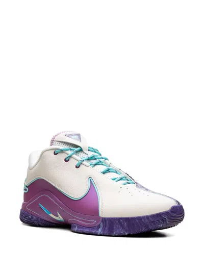 Nike Lebron 22 "frozen Grapes" Sneakers In Purple