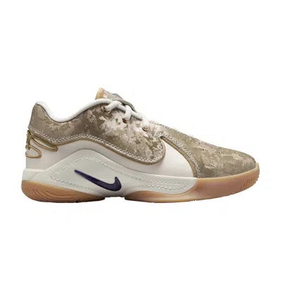 Pre-owned Nike Lebron 22 Gs 'king Of The Court' | Gold | Kid's Size 3