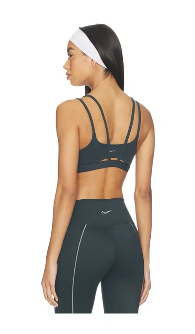 Nike Light Support Padded Sports Bra In Black