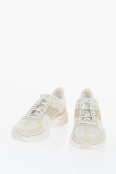 Nike Lightweight Breathable Fabric Lunar Roam Low Top Sneakers In White
