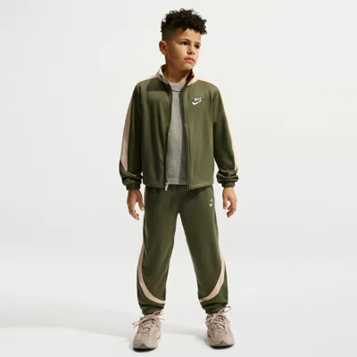 Nike Little Kids' 2-piece Propus Colorblocked Set In Green