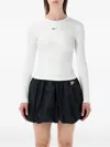 Nike Logo-detail Long-sleeve T-shirt In White