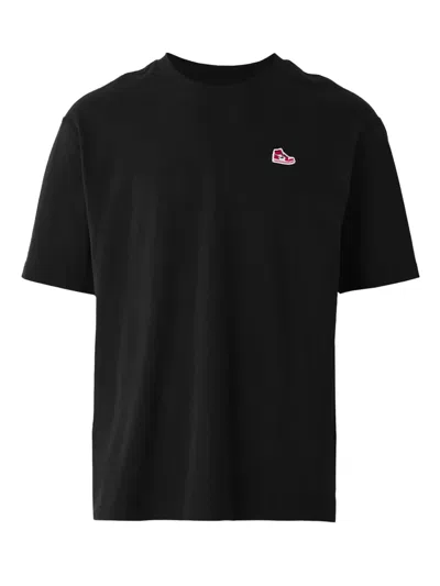 Nike Logo-detail T-shirt In Black