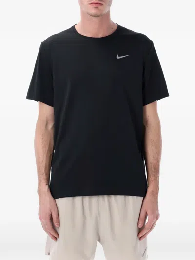 Nike Logo-detail T-shirt In Black