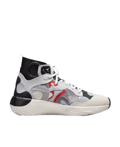 Nike Logo High-top Professional Sports Shoes In White