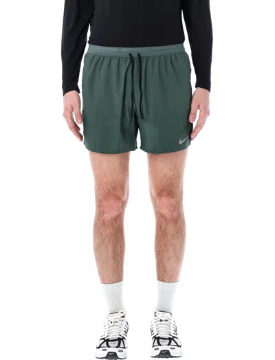 Nike Logo Printed Drawstring Shorts In Green