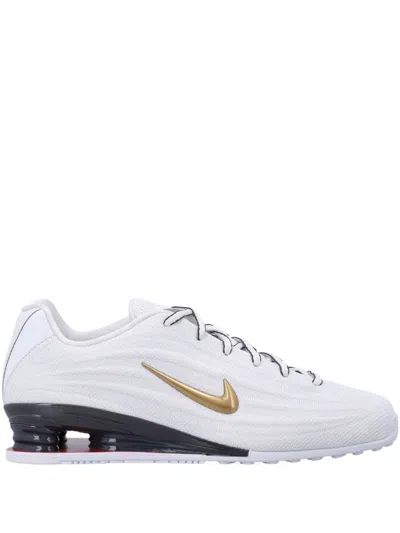 NIKE LOGO TRAINERS