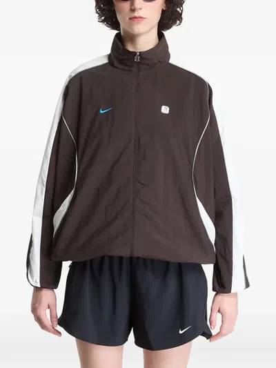 Nike Logo-embroidered Jacket In Brown