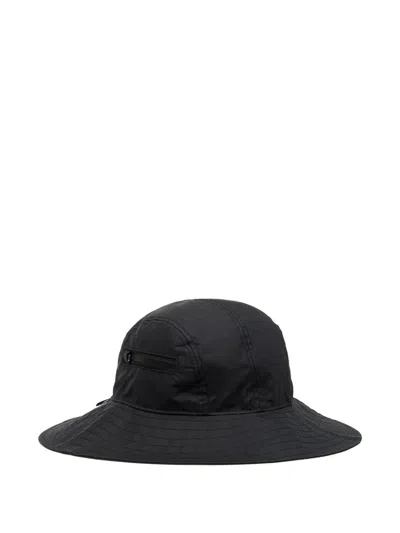 Nike Logo-patch Bucket Hat In Black
