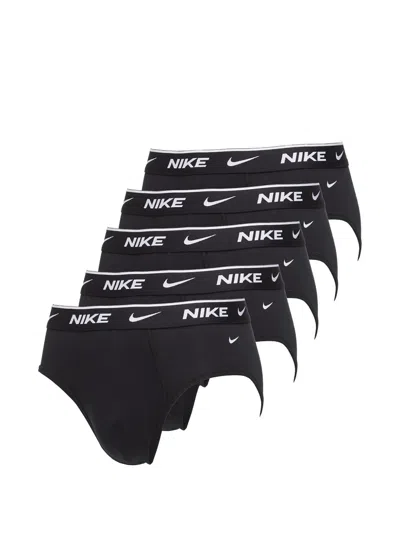 Nike Logo-waistband Briefs In Black