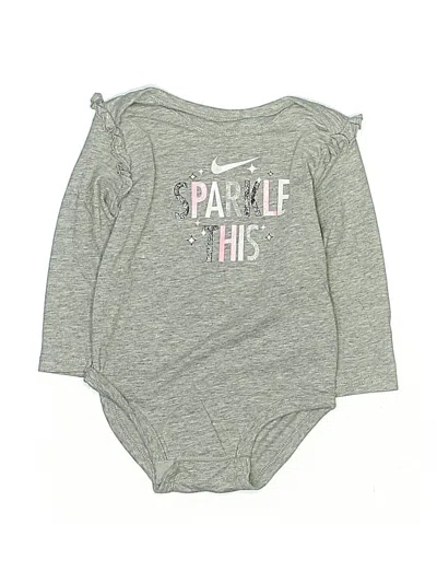 Pre-owned Nike Babies' Long Sleeve Onesie In Gray