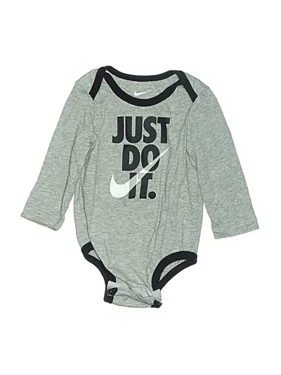 Pre-owned Nike Babies' Long Sleeve Onesie In Gray