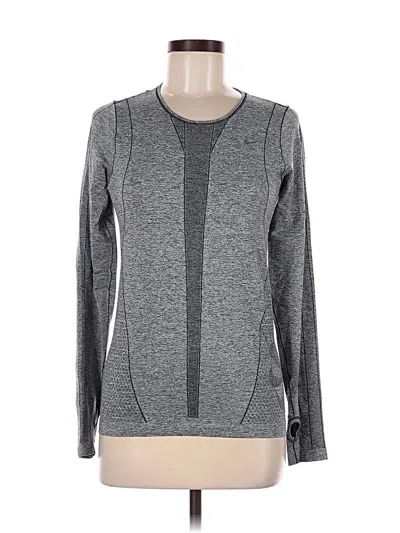 Pre-owned Nike Long Sleeve T-shirt In Gray